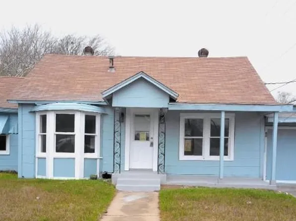 1200 Avenue A, Bay City, TX 77414