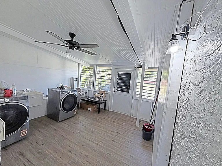 2 Good Hope Est #Townhouse D-6 — Photo 12