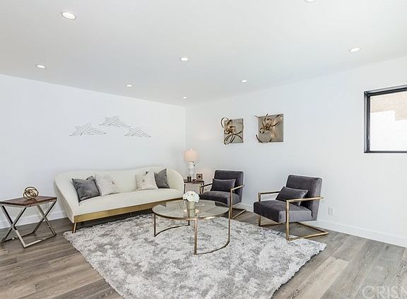 3rd image of 22667 Margarita Dr