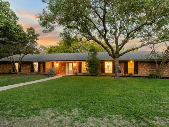 5500 Oak Hills Dr, Colleyville, TX 76034