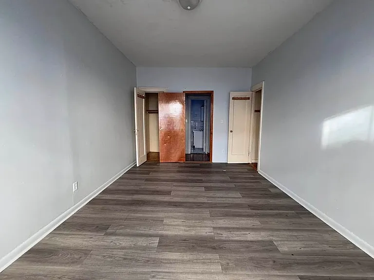 3017 Ocean Pkwy #B — Photo 6