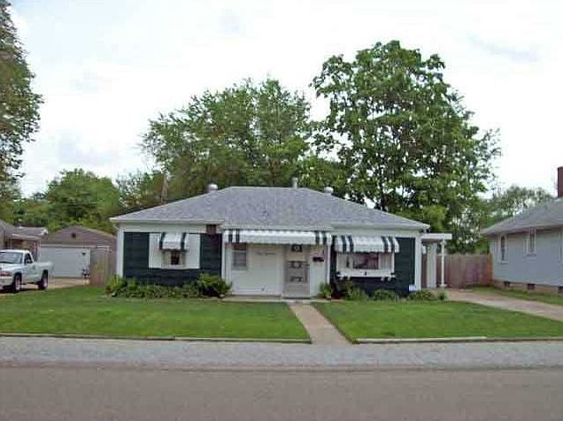 2nd image of 3017 14th St