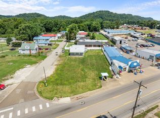 1404 Eastern Ave, Gallipolis, OH 45631