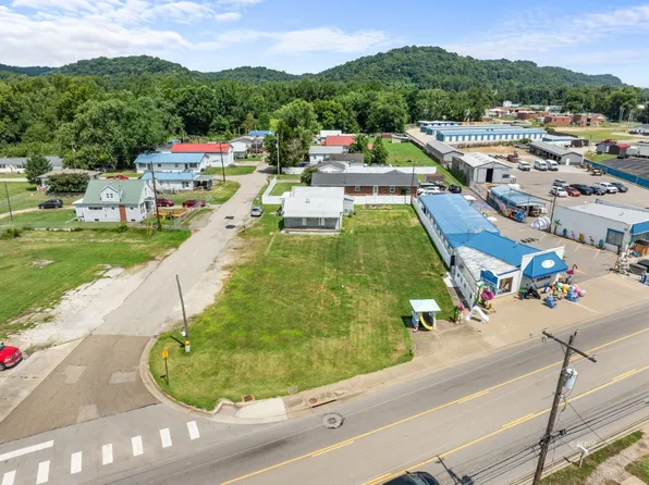 1404 Eastern Ave, Gallipolis, OH 45631