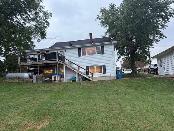 2nd image of 109 E Main St