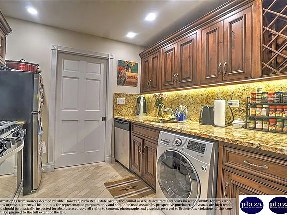 3rd image of 119 Bank St APT 1E