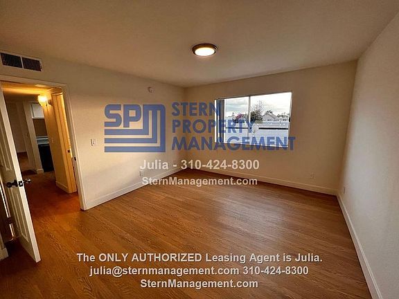 5th image of 3101 Bagley Ave APT 7