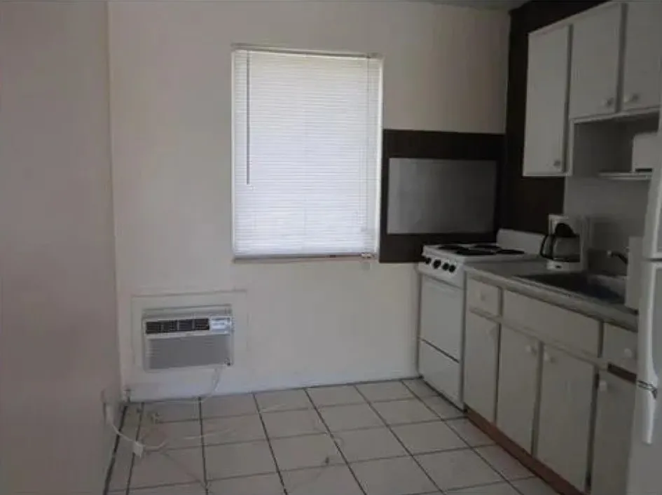 8plex Hollywood - 4 — Photo 4