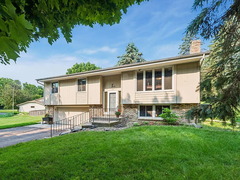 163 Upper Lea Ln — Photo 1