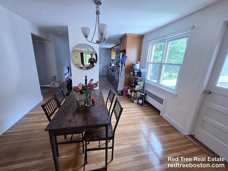 12 Louise Rd — Photo 8