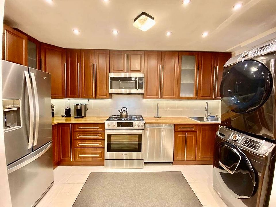 1st image of 420 Greene Ave #1B