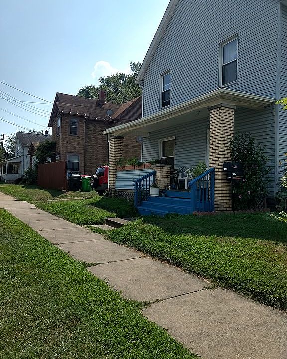 1st image of 406 4th St NW