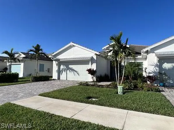 9007 Saint Lucia Dr, Naples, FL 34114