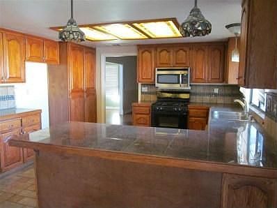 3rd image of 12935 Norfolk Dr