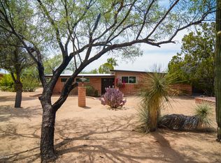 7931 N Village Ave, Oro Valley, AZ 85704