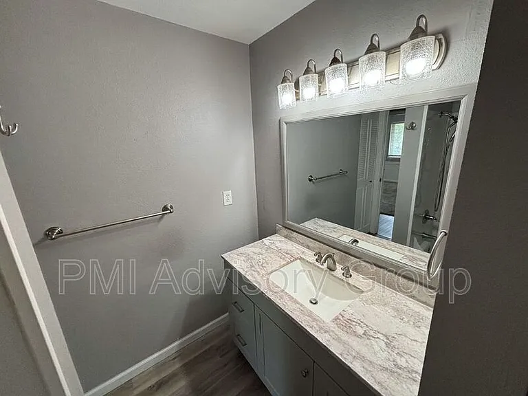 3101 SW Macvicar Ave #308A — Photo 5