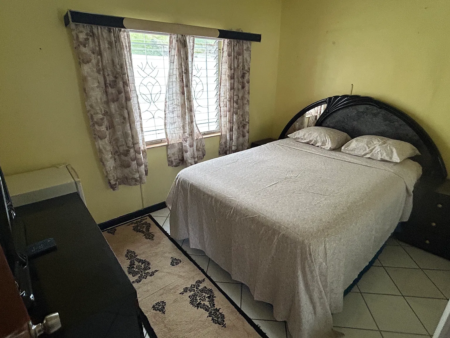 3 bed, 1800 sqft, $3,000 — Photo 4