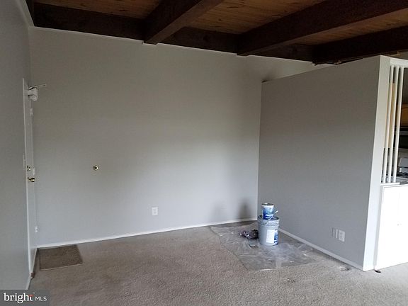 4th image of 4947 Americana Dr #J