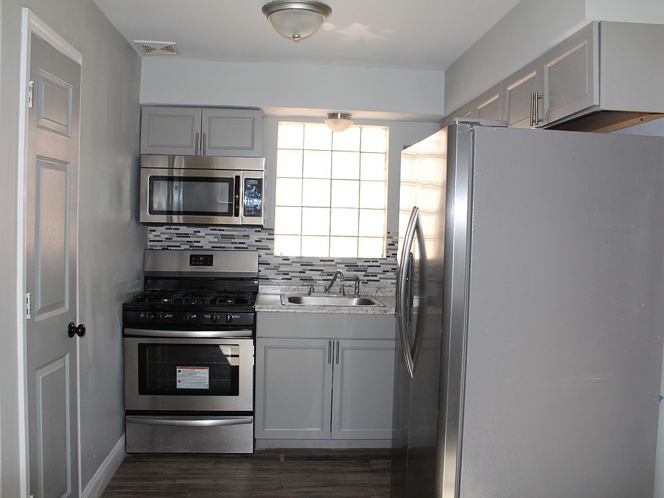 2nd image of 7915 S Dobson Ave #2E