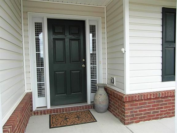 2nd image of 404 Leyland Dr