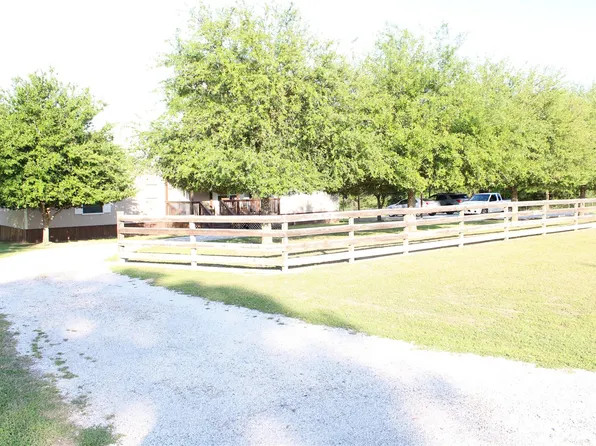 644 Fm 2679, Brenham, TX 77833