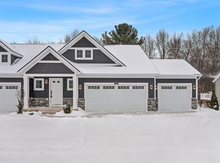 13560 Bowne Dr, Nunica, MI 49448