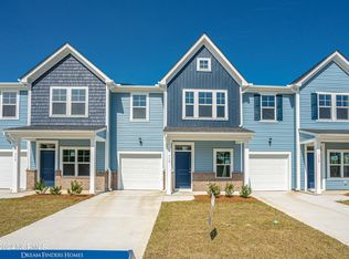 714 Palm Frond Way NW, Calabash, NC 28467
