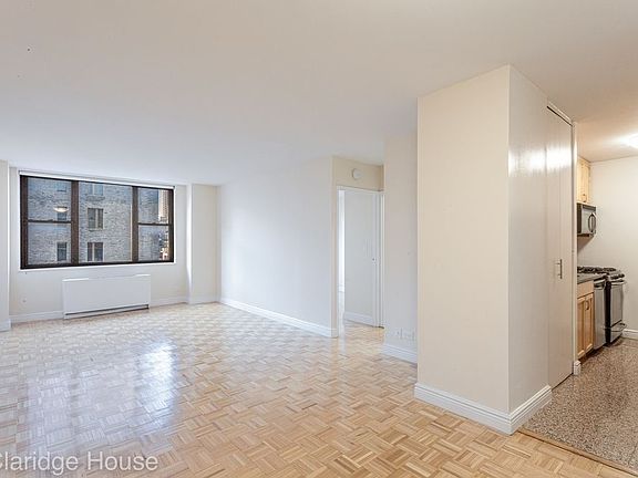 5th image of 201 E 87th St APT 15G