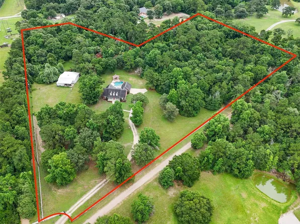 18443 Hills Lake Court, Montgomery, TX 77316