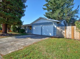 725 SE 170th Dr, Portland, OR