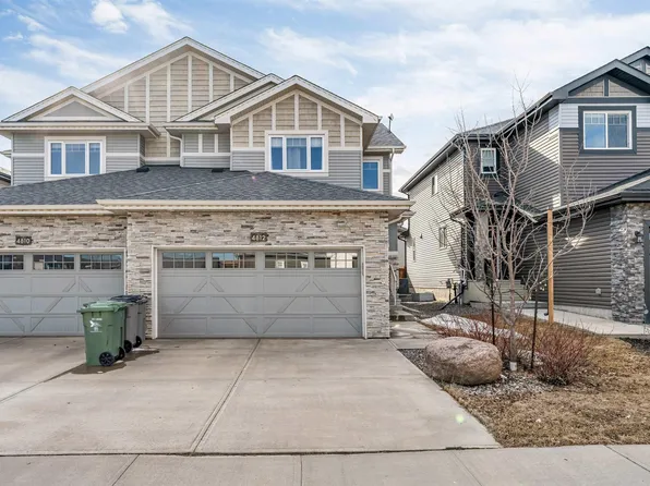 4812 37th St, Beaumont, AB T4X 2B5