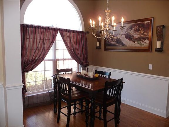 4th image of 1014 Renee Dr