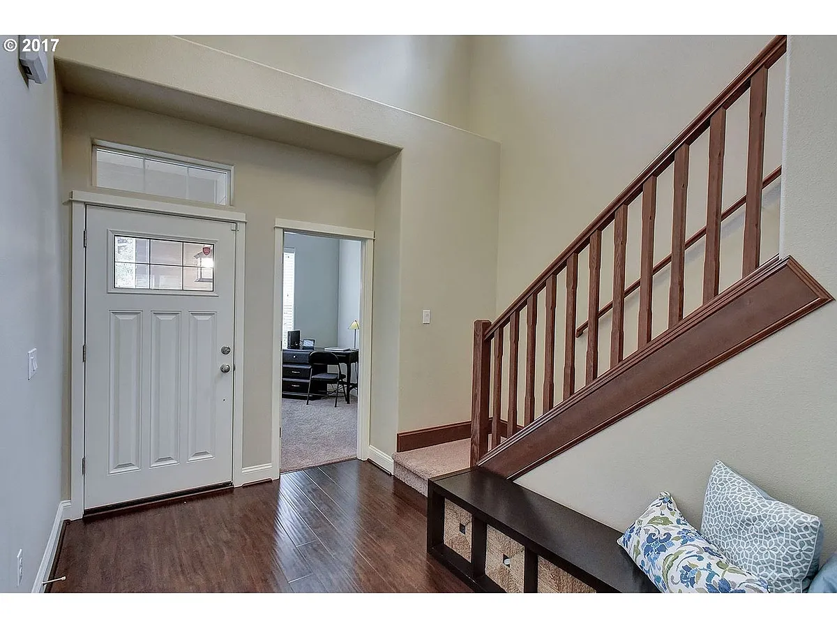 Building Photo - 20798 SW Anna Ct