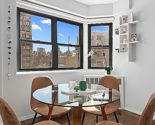 2nd image of 176 E 77th St APT 10A