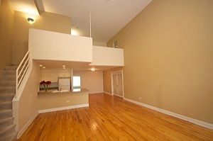 3rd image of 2843 N Lincoln Ave APT 107