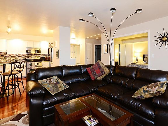 3rd image of 601 W 11th Ave APT 903