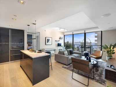 1451 Brickell Ave UNIT 1402, Miami, FL, 33131