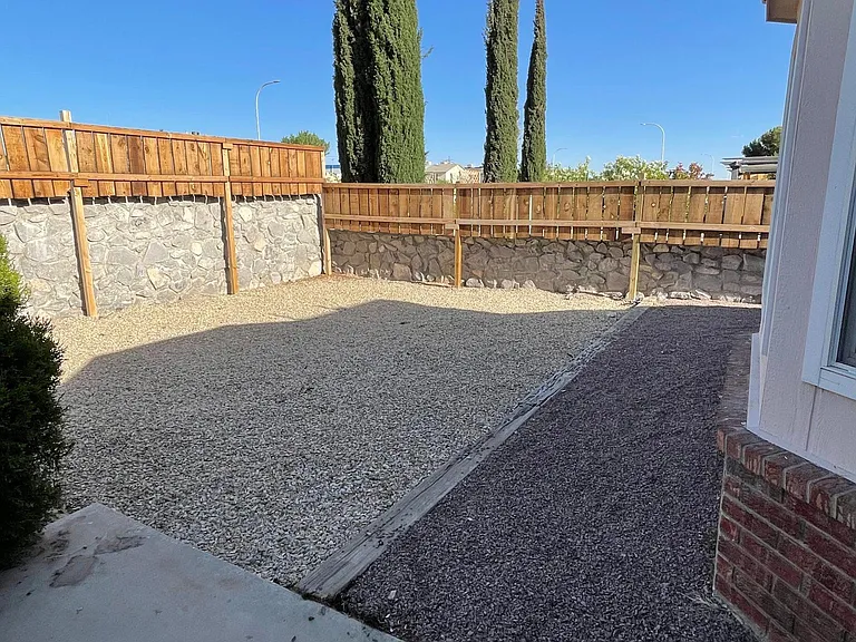 4908 Garnet Pl — Photo 24