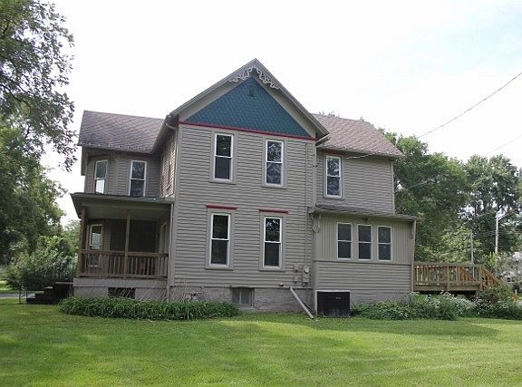 2nd image of 129 E Vine St