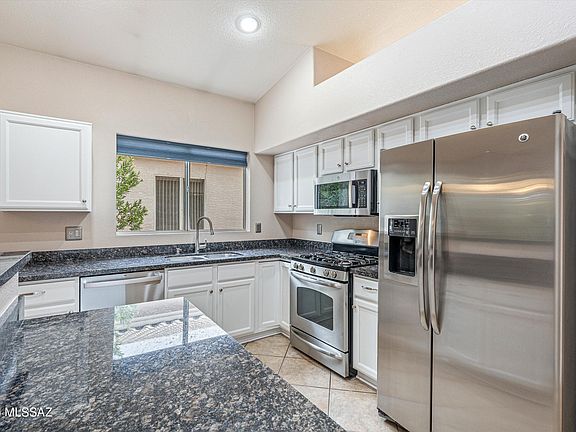 4th image of 7767 E Windriver Dr