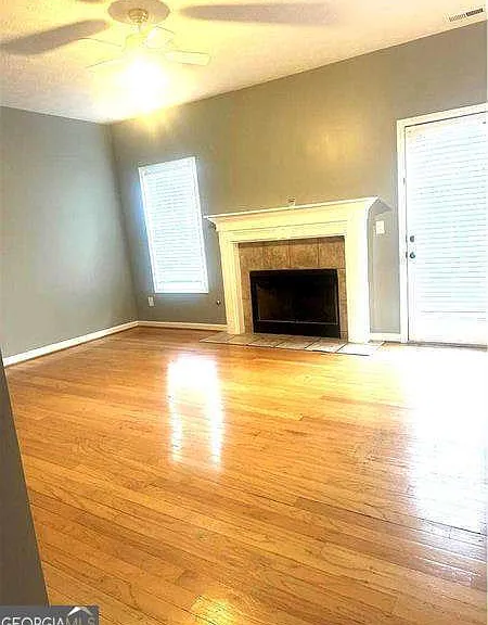 7566 Larchwood Ln — Photo 3