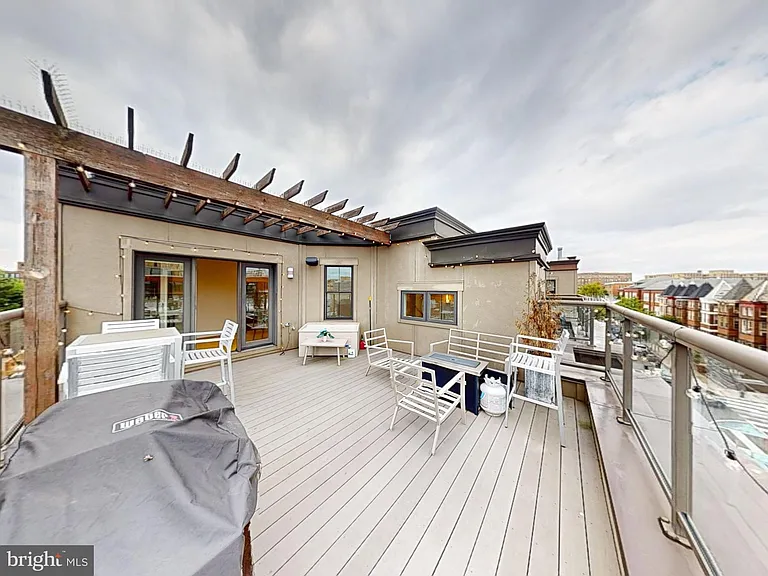 1700 Euclid St NW #B7 — Photo 23