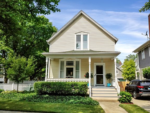 2nd image of 350 S Ashland Ave