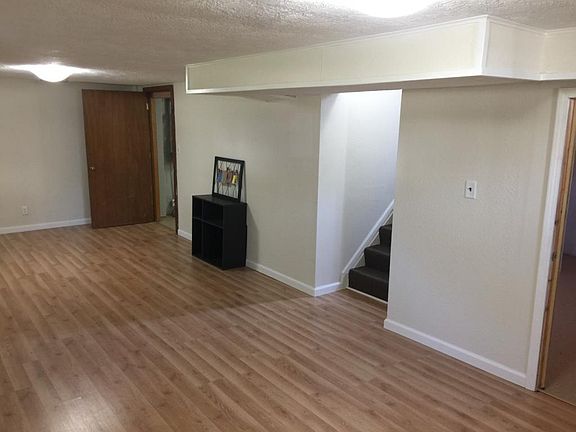 2nd image of 4444 Fillmore St