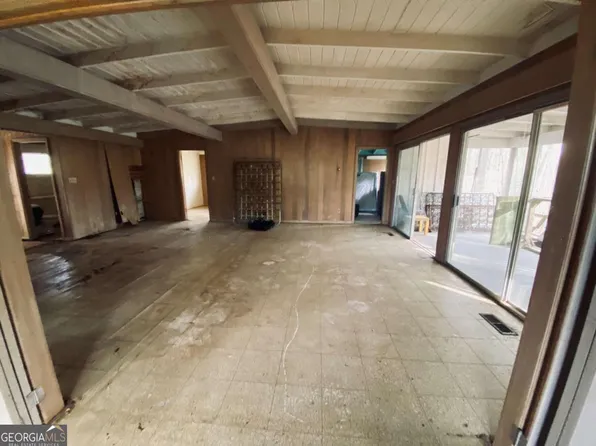 2994 Sky Lake Cir, Gainesville, GA 30506