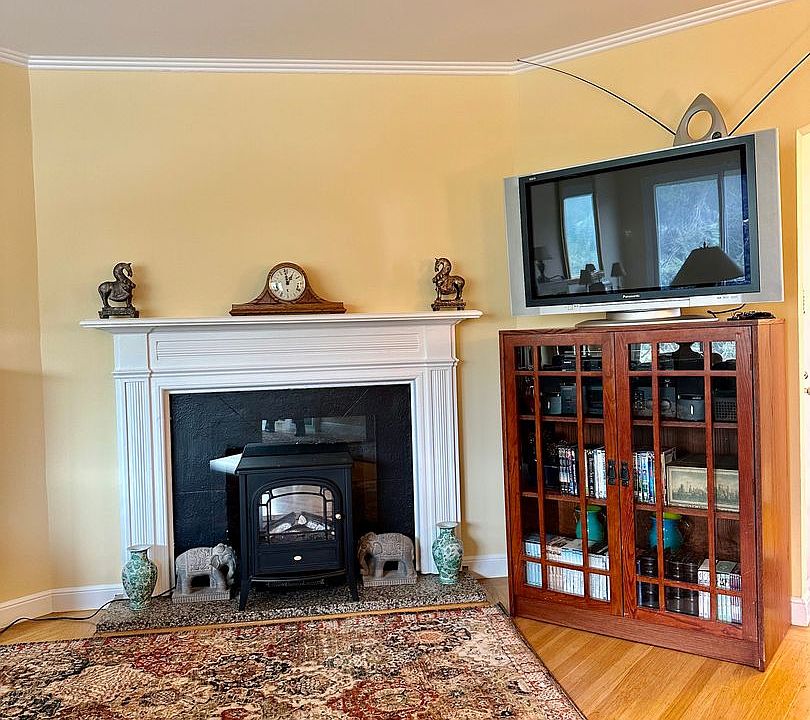 1st image of 4417 Lincoln Way
