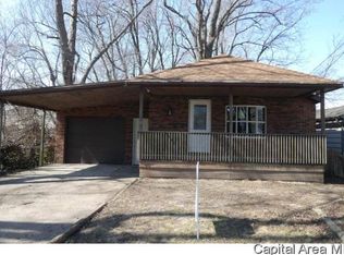 2805 S 13th St, Springfield, IL 62703