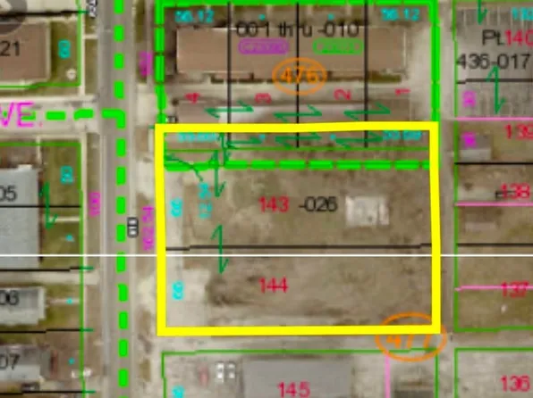 611 N Logan Ave, Danville, IL 61832