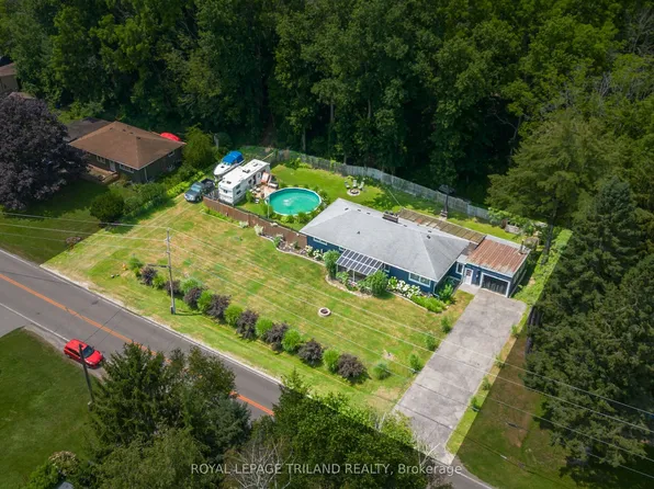3585 Imperial Rd, Malahide, ON N5H 2R2