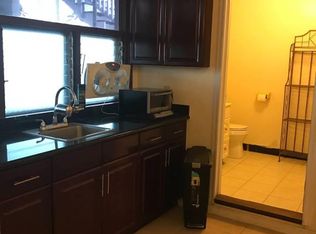 5848 Kalanianaole Hwy, Honolulu, HI 96821